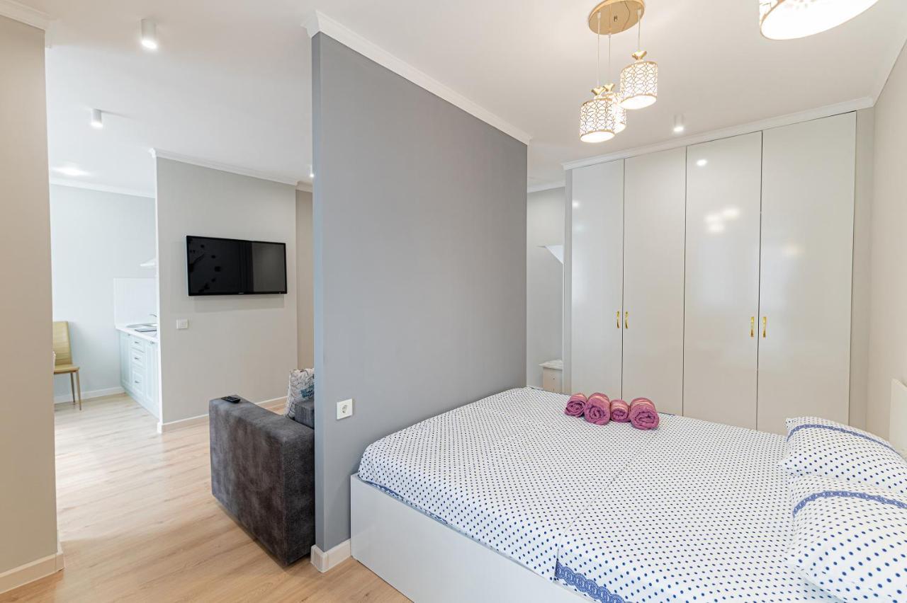 Золотой Квадрат Астаны Apartment Astana Luaran gambar