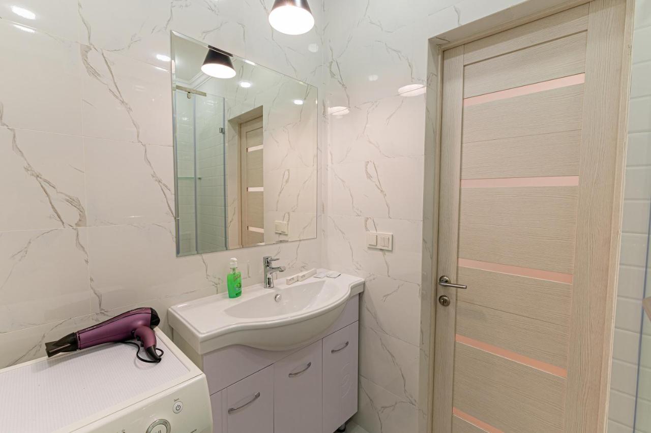 Золотой Квадрат Астаны Apartment Astana Luaran gambar